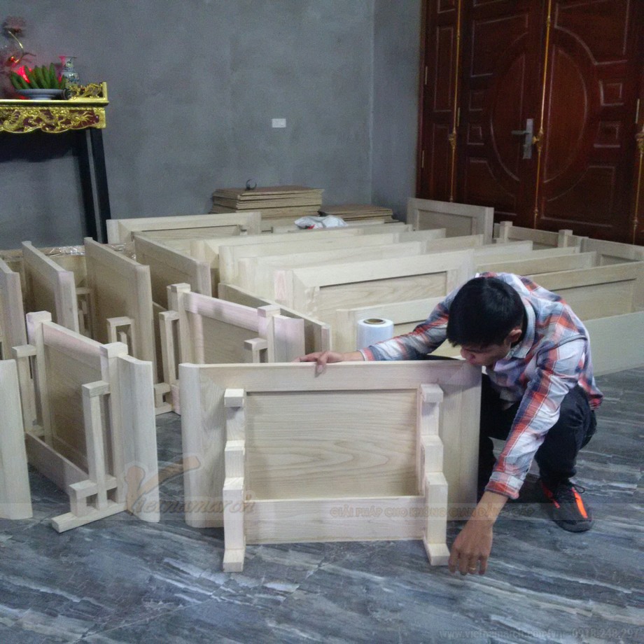 Bàn thờ tam cấp gỗ sồi BTD71