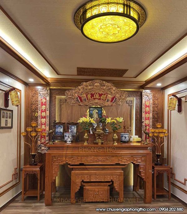 Bàn thờ triện sen gỗ sồi hiện đại và sang trọng